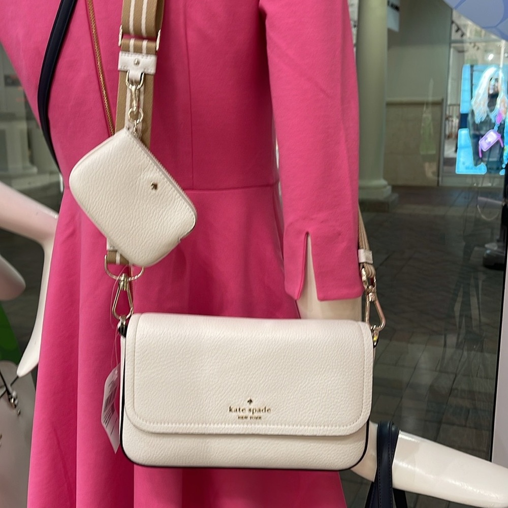 Kate Spades Rosie Flap Crossbody
Parchment 
NWT - Picture 13 of 16